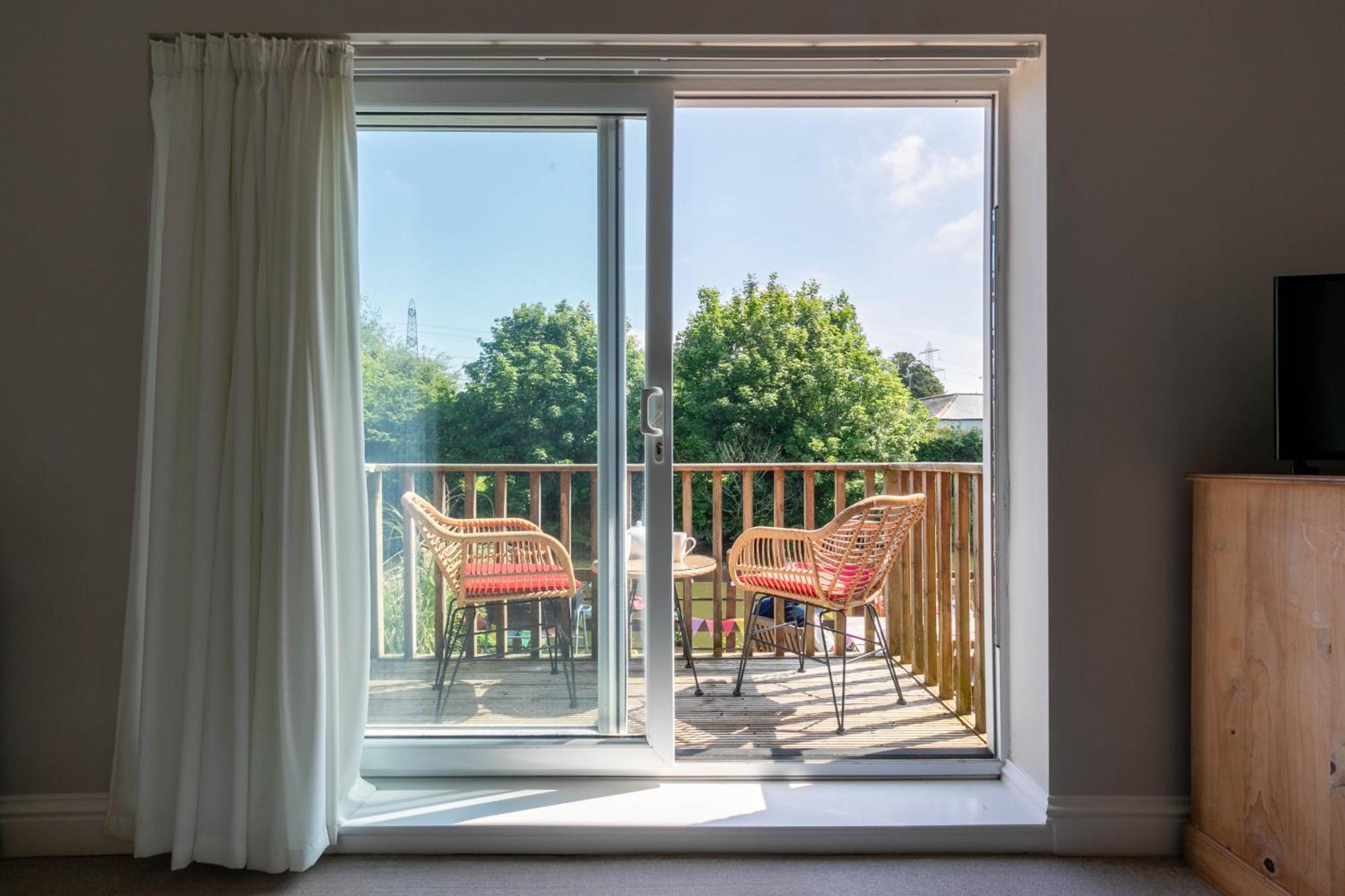 Riverside Escape Iden Rye Villa Kültér fotó