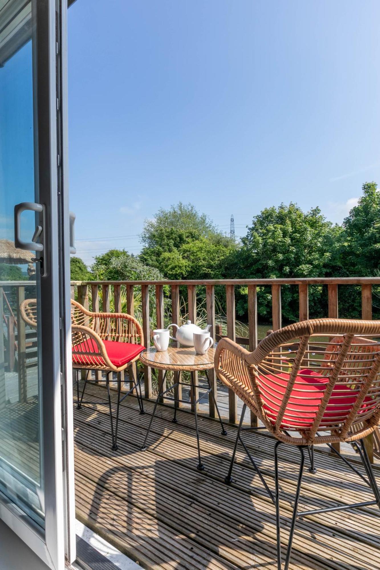 Riverside Escape Iden Rye Villa Kültér fotó