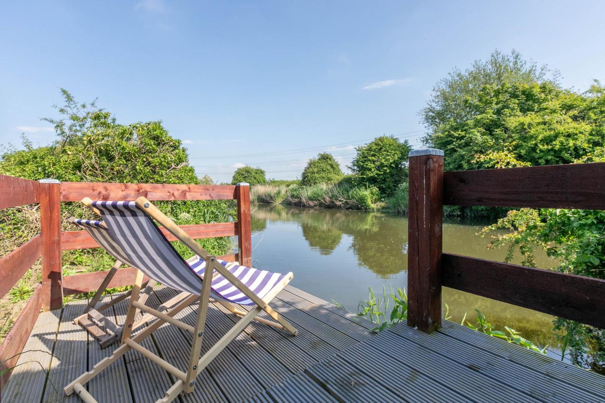 Riverside Escape Iden Rye Villa Kültér fotó