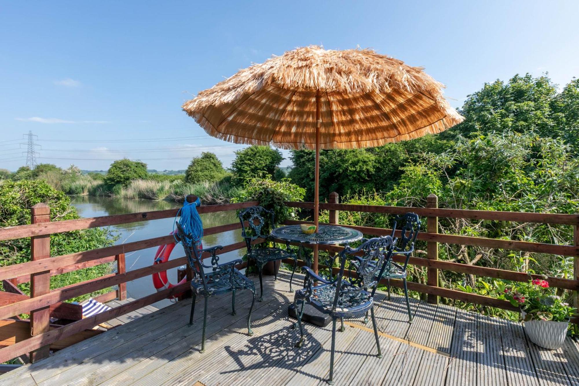 Riverside Escape Iden Rye Villa Kültér fotó